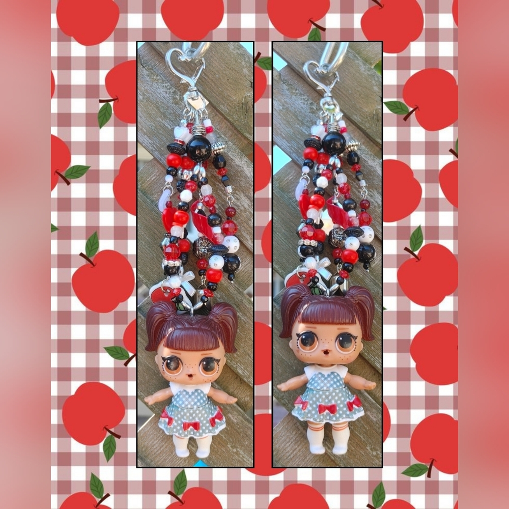 L.O.L Doll Bagcharm/Keychain